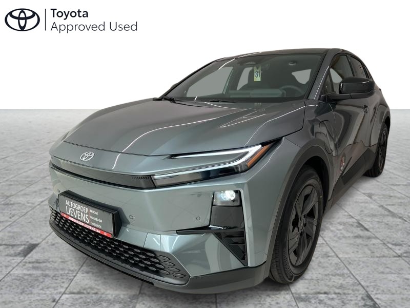 Toyota C-HR+