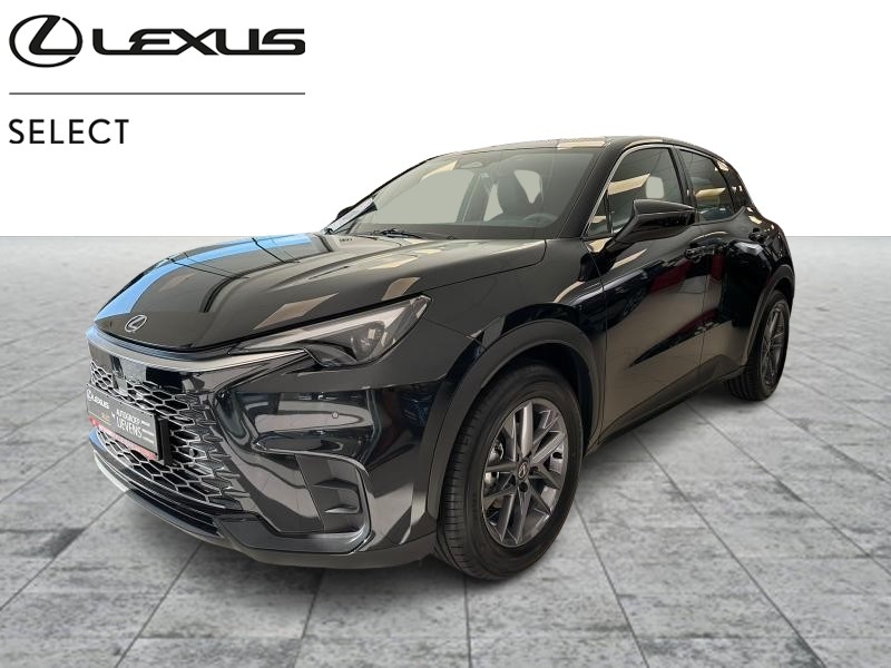 Lexus LBX